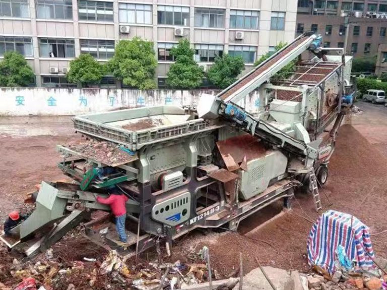 Mobile Crusher—The First Choice of Concrete Crushing Equipment